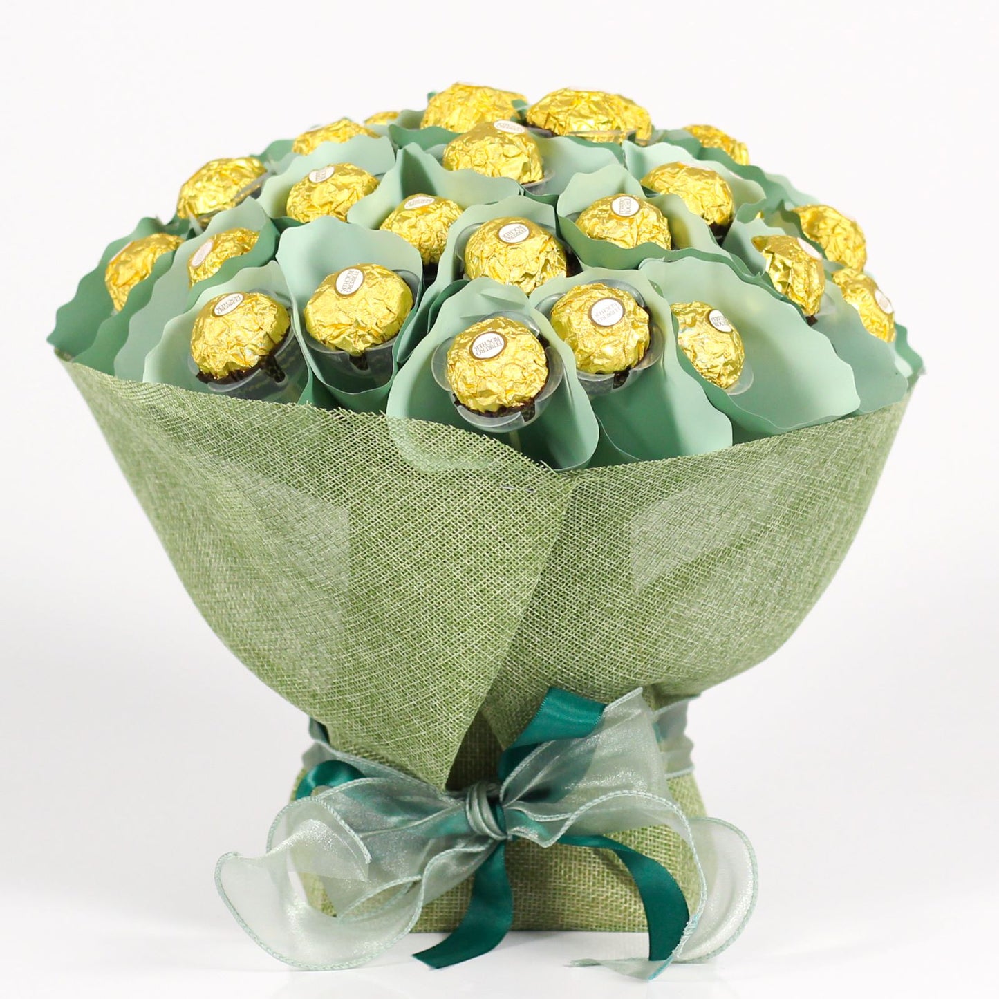 AQUA CHOCOLATE BOUQUET